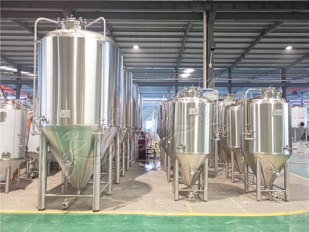 小型精釀啤酒設備廠分享冷凝固物的分離方法